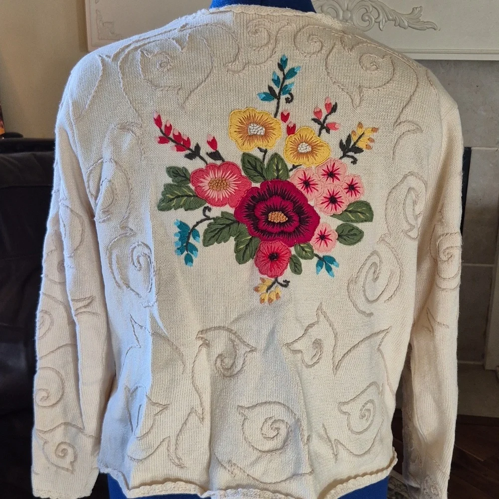 ColdwaterCreek:Vintage 1990s Beautiful Floral Embroidered Cardigan (1680A) Sz.L. - Picture 6 of 16